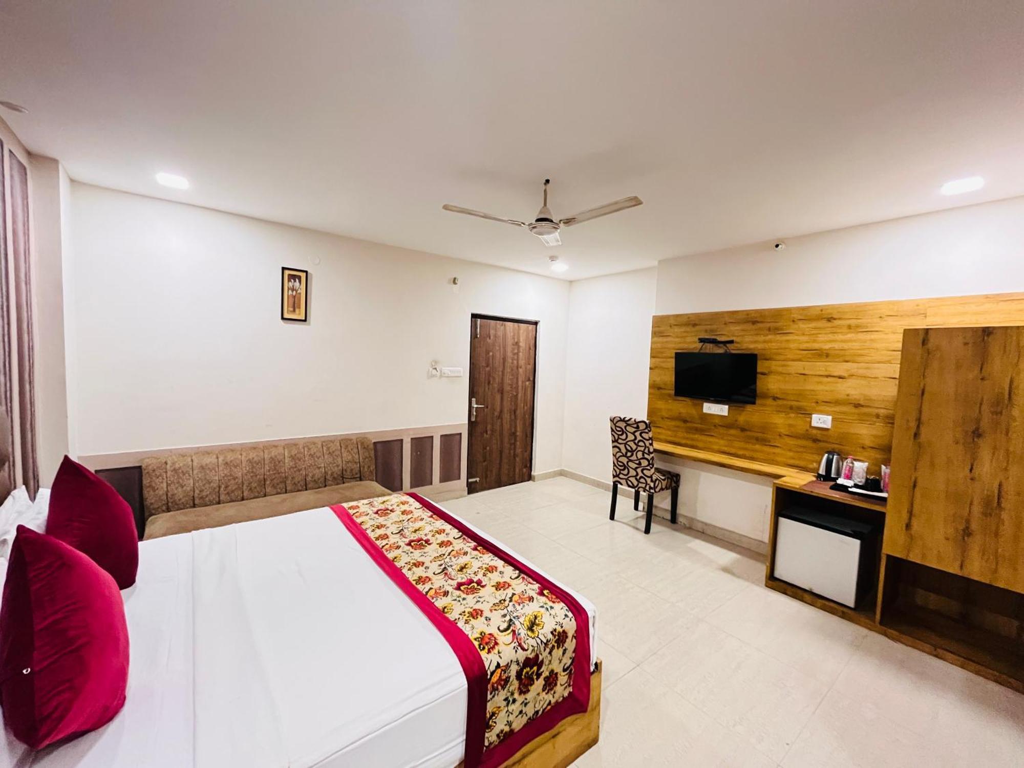 Ashoka Hotel Karol Bagh Delhi New Delhi Ngoại thất bức ảnh