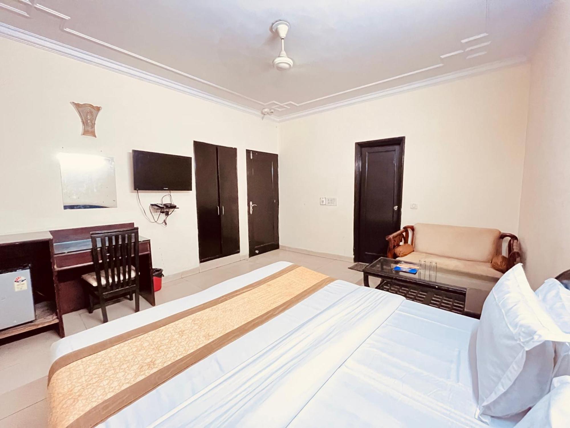 Ashoka Hotel Karol Bagh Delhi New Delhi Ngoại thất bức ảnh