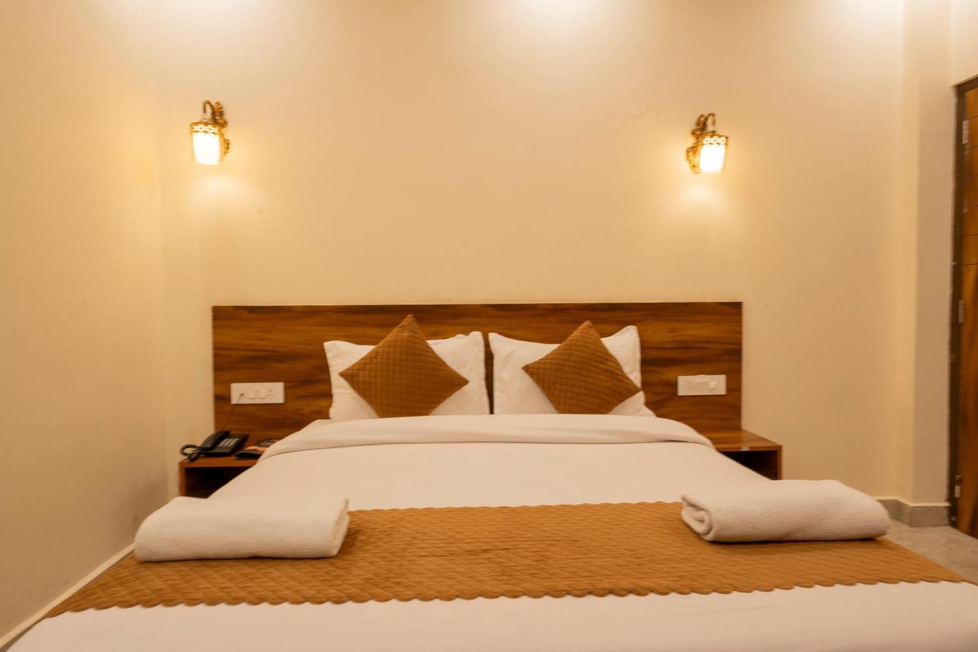 Ashoka Hotel Karol Bagh Delhi New Delhi Ngoại thất bức ảnh